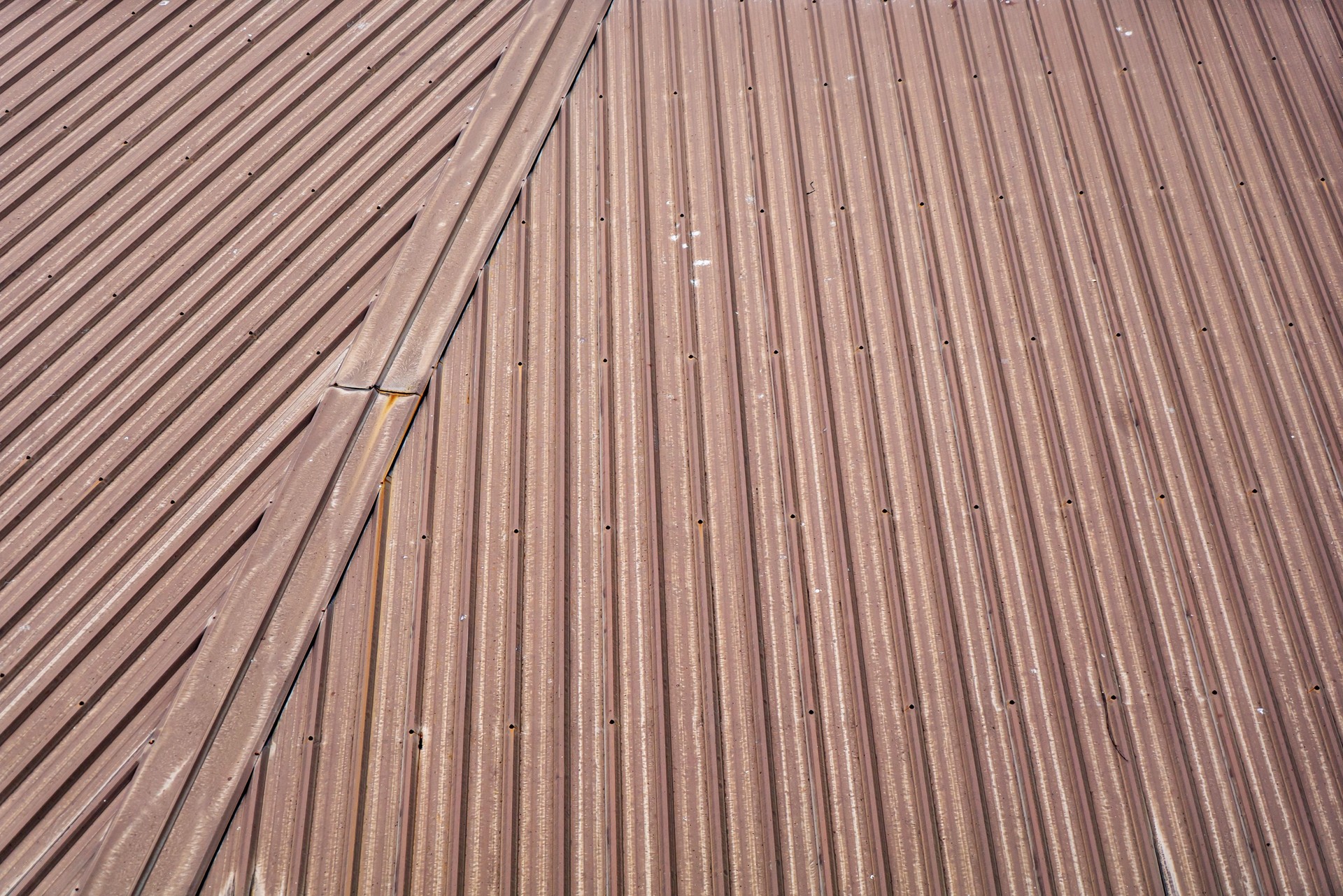 Brown Metal Roof Texture and Pattern